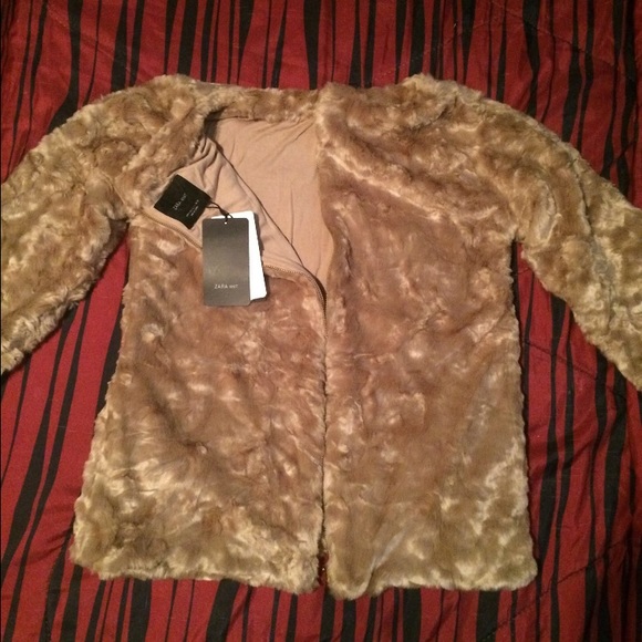 Zara Jackets & Blazers - brandnew Zara fur jacket