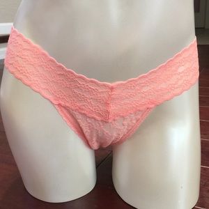 🚨🚨SOLD🚨🚨 NWT: VS Thong Panty
