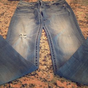 Miss me jean size 31!