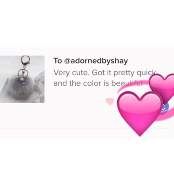 ✨Gray Pompom Keychain With Pearl - Picture 3 of 4