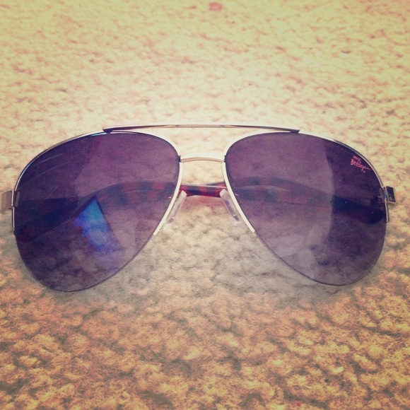 Betsy Johnson sunglasses