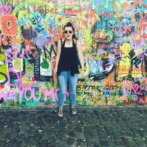 Meet your Posher, Jenna