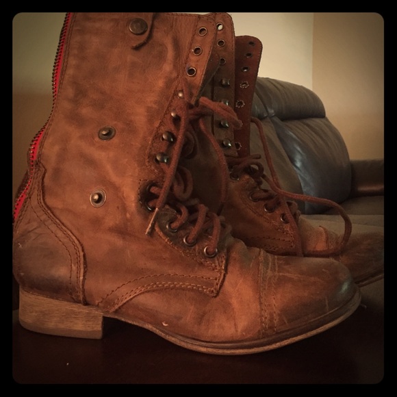 Steve Madden boots