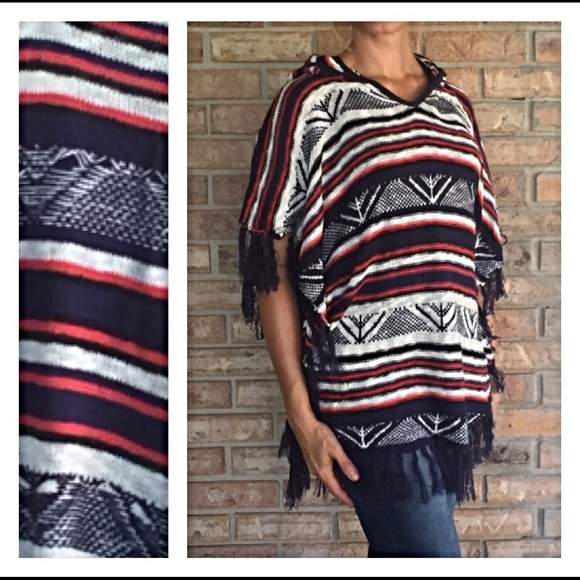 🚫SOLD🚫Hood Tassel Sweater Poncho Tunic Sold - Picture 4 of 4