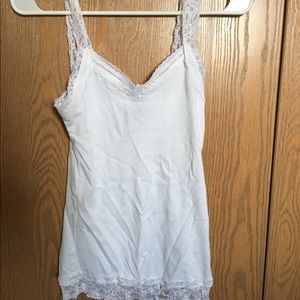 Camisole white with lace