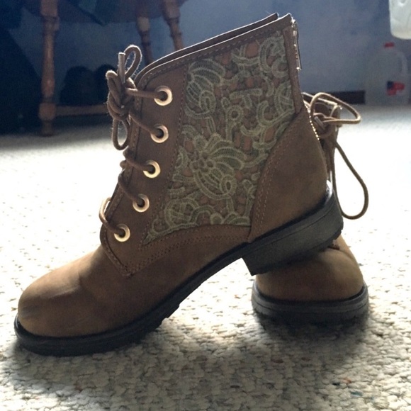 Brown boots with lace detailing