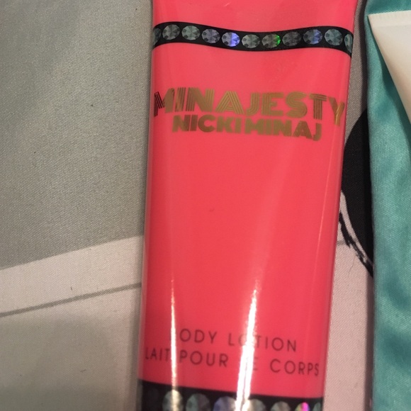 Lotion - Picture 3 of 3