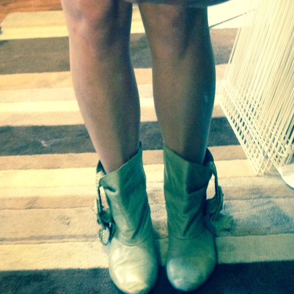 Green/grey leather Slouchy ankle boots.