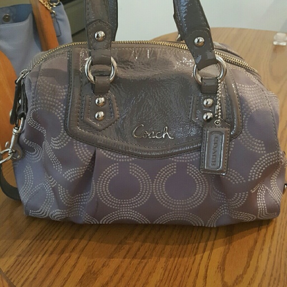 Handbags - Authentic Coach Purse