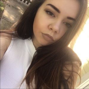 Meet your Posher, Cassie