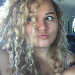 Meet your Posher, Brianna