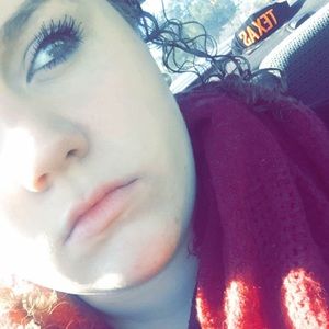 Meet your Posher, Meagan