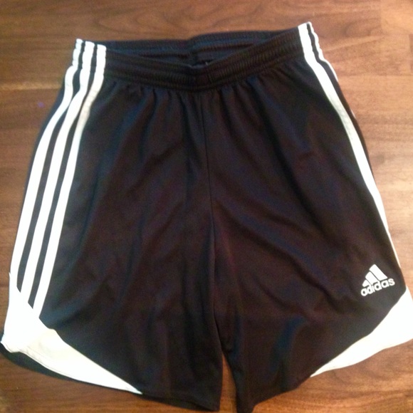 ADIDAS SPORTS SHORTS