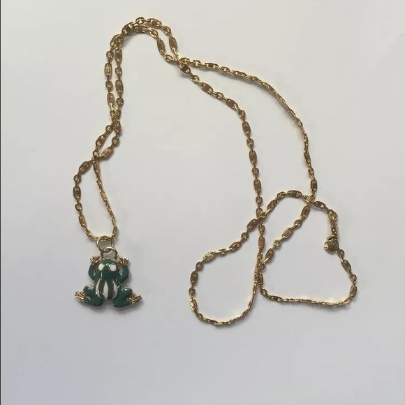 🚫 SOLD J.Crew 🐸 pendant necklace