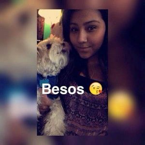 Meet your Posher, Anahi