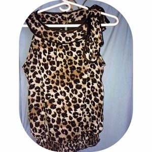 Cheetah print top🐯🐾