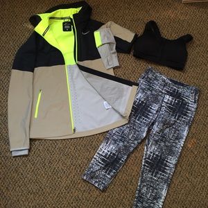 Nike Running Dri-Fit Coat