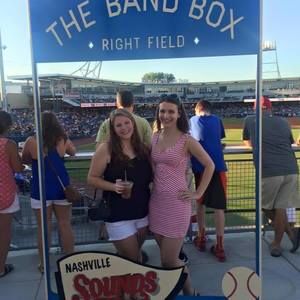 Meet your Posher, Ellen