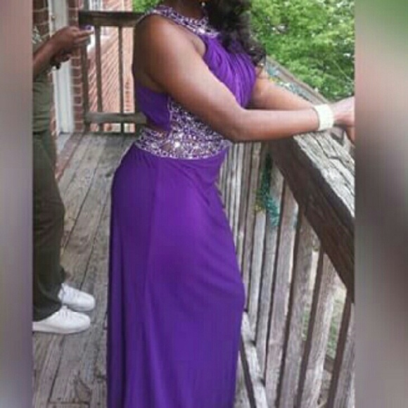 Beautiful purple floorlength backless beaded dress