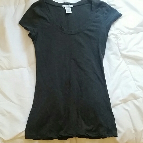 Gray T shirt