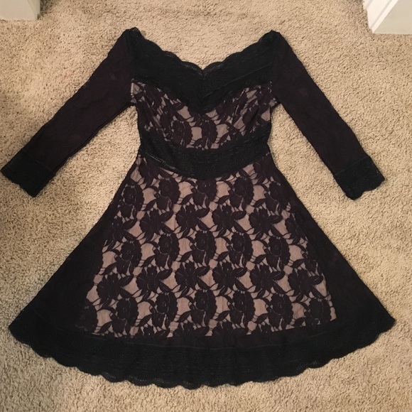Free People Dresses & Skirts - Free People black lace dress M