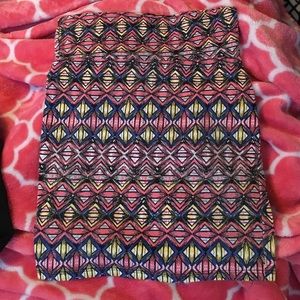 Geo printed mini skirt