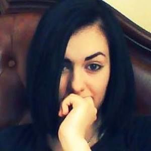 Meet your Posher, Liana