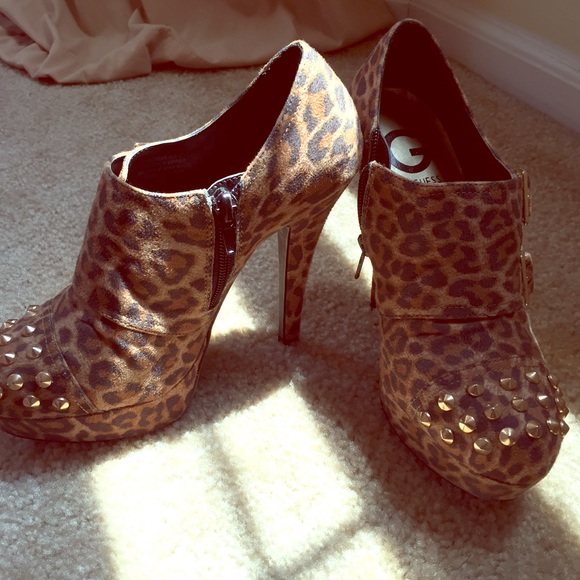 G by Guess and Shoedazzle pumps