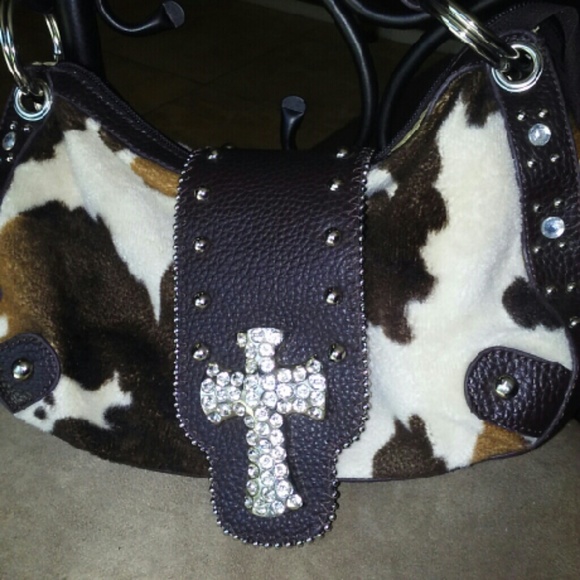Handbags - 💲FINAL REDUCTION! Western Bag with Cross