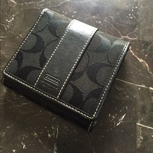 Coach wallet (women's)