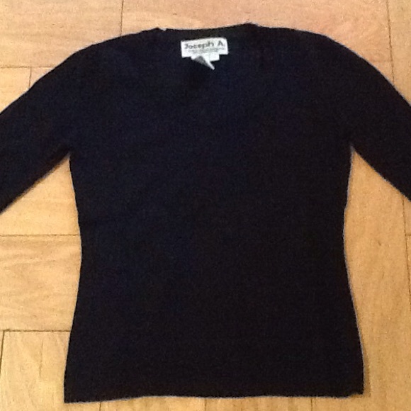 Black scoop top - Picture 1 of 2