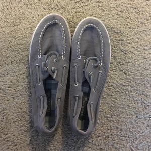 Grey Sperrys