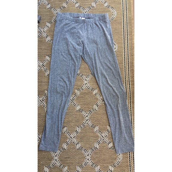 Grey jersey leggings from H&M