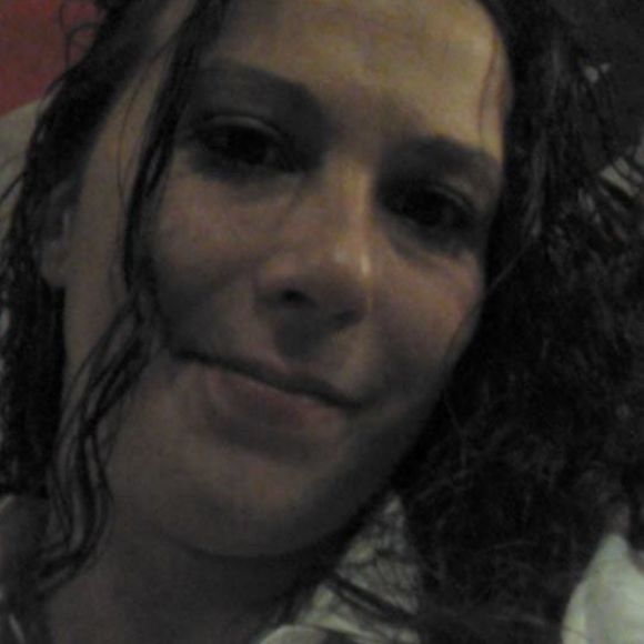 Meet your Posher, Tricia - Picture 1 of 1