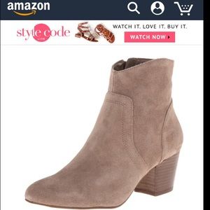 Steve Madden Porcha ankle bootie