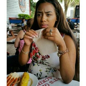 Meet your Posher, Deandrea