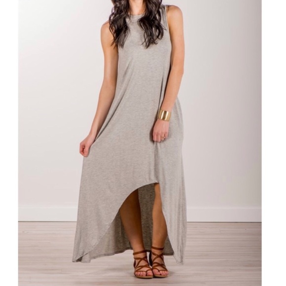 SOLD | High Low Sleeveless Maxi Dress - Picture 2 of 3