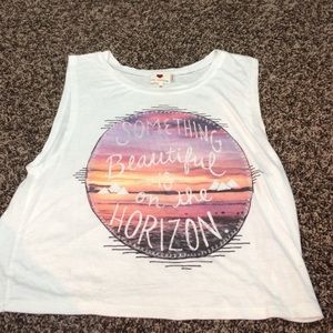 Horizon designed tank top