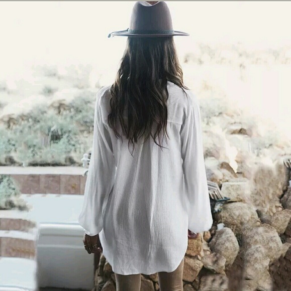 HP |⭐NEW! Gorgeous Boho Chiffon Lace Up Blouse - Picture 3 of 3