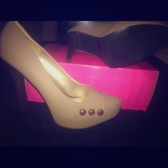 Beige Heels