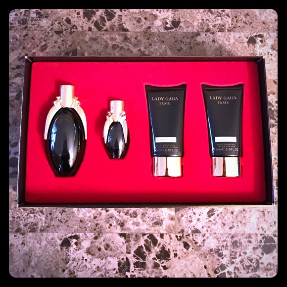 Other - Lady gaga fame perfume gift set