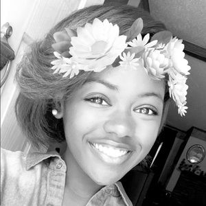 Meet your Posher, Tiara