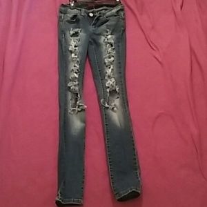 Denim ripped jeans