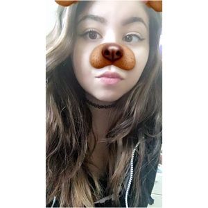 Meet your Posher, Andrea