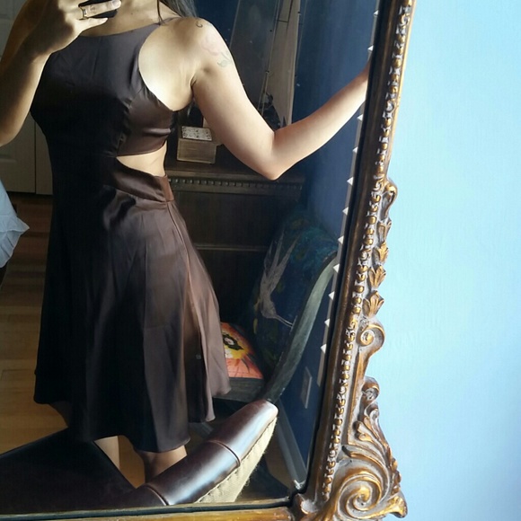 Elegant chic brown dress - Picture 1 of 4