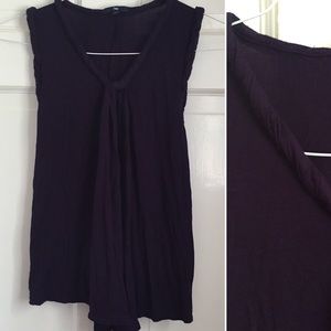 GAP / XS eggplant sleeveless top