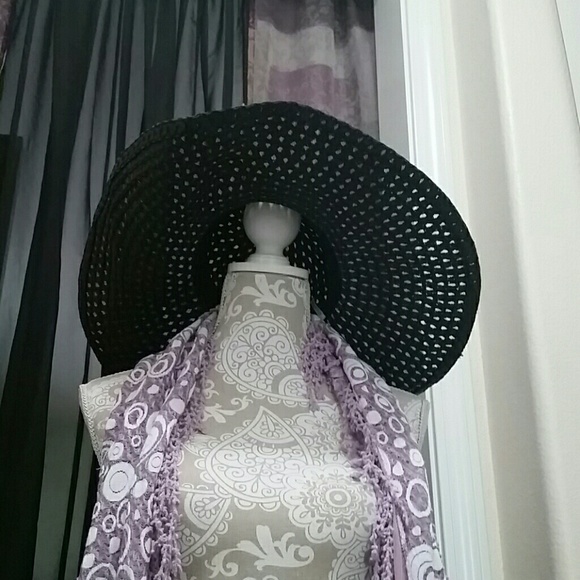 Sun hat - Picture 2 of 4