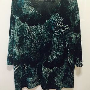 Maggie Barnes PLUS SIZE Top