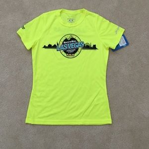 Last one! NWOT Brooks Running shirt