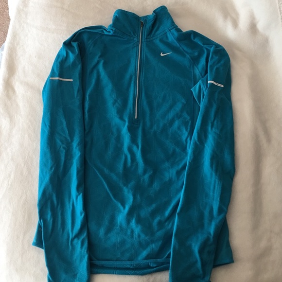 Nike Tops - Nike blue/aqua half zip workout top